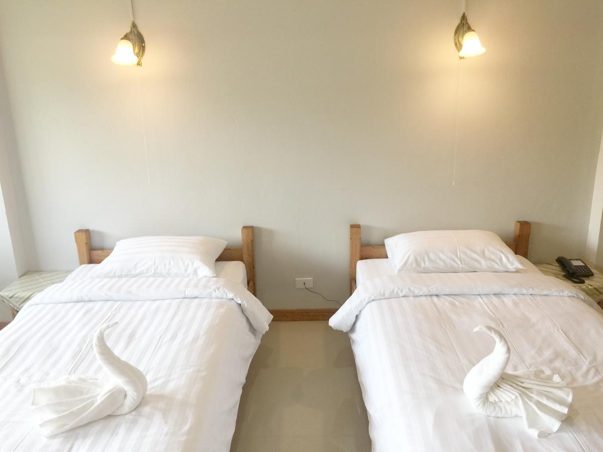Baan Bangrak Residence Trang Kültér fotó