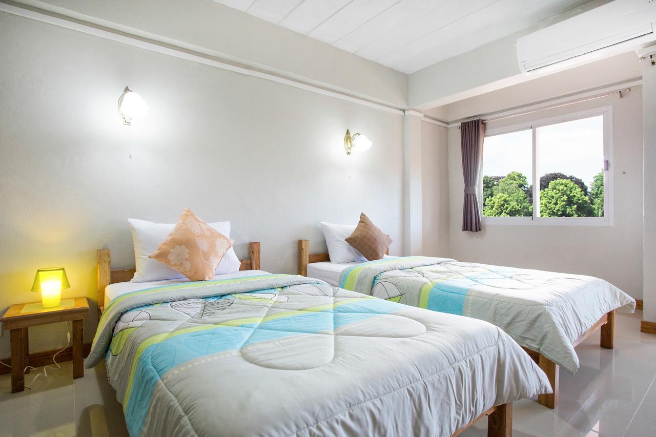 Baan Bangrak Residence Trang Kültér fotó