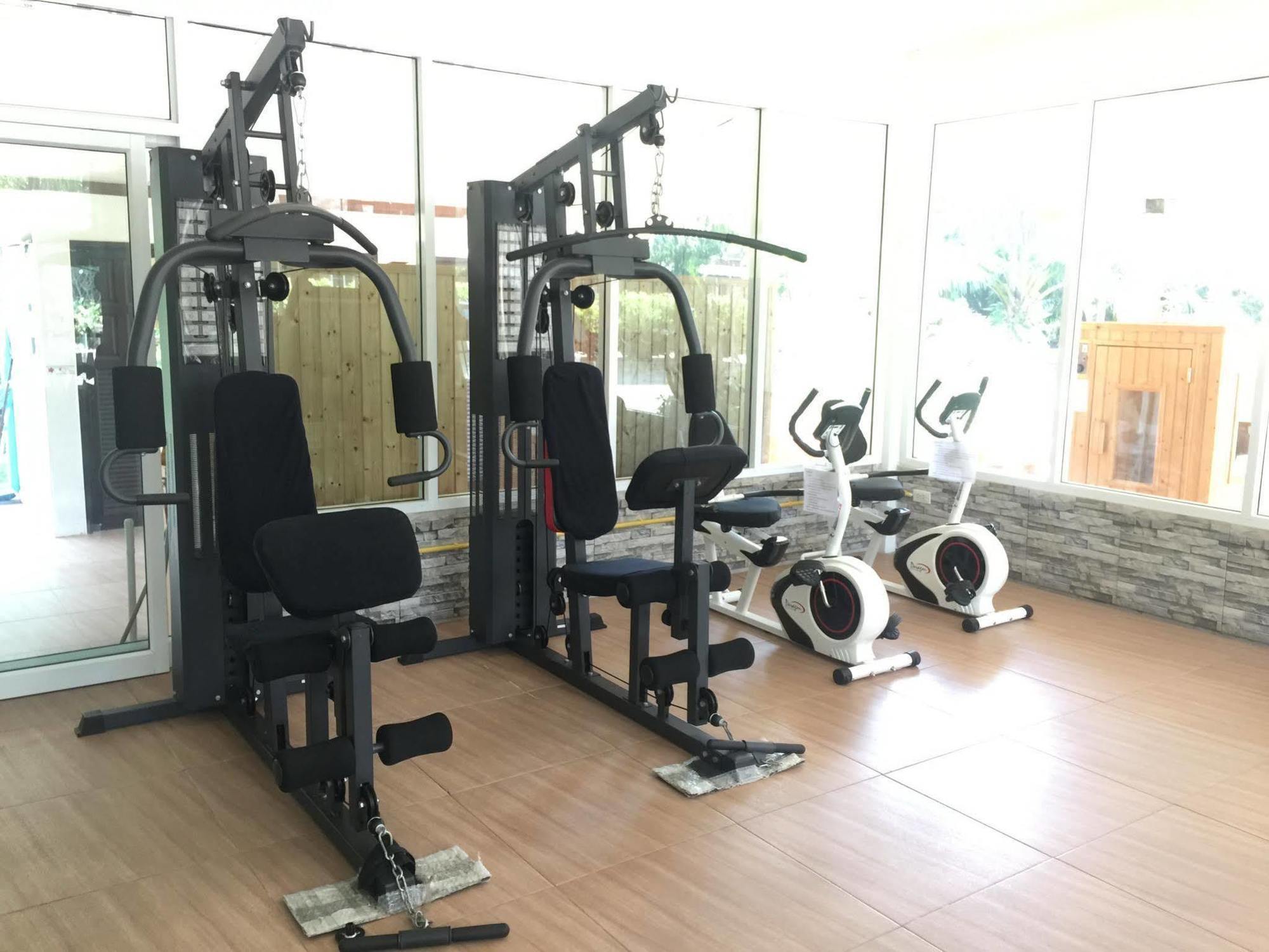 Baan Bangrak Residence Trang Kültér fotó