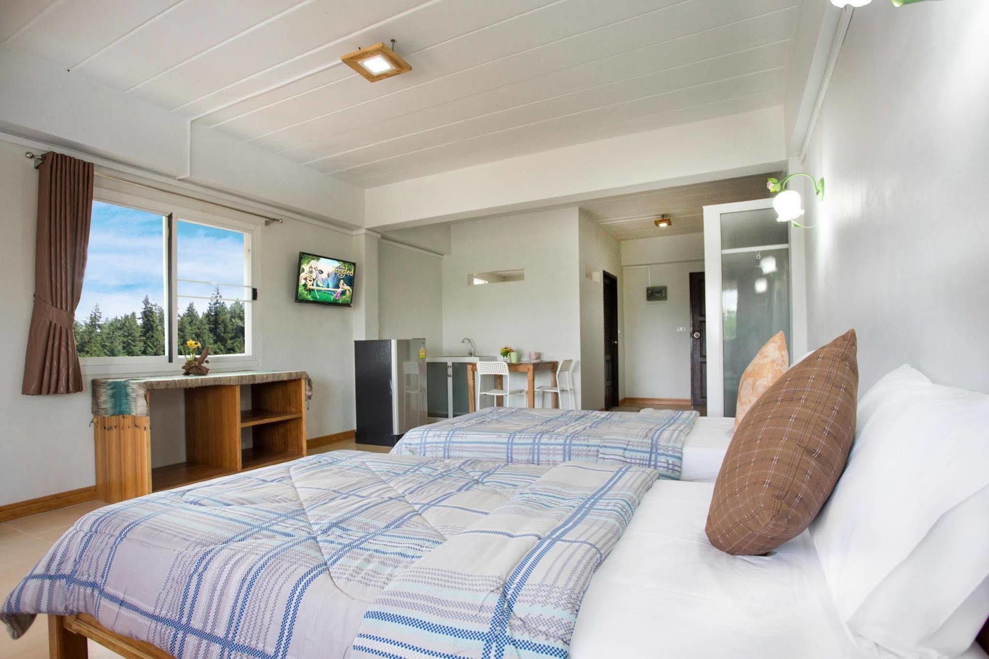 Baan Bangrak Residence Trang Kültér fotó